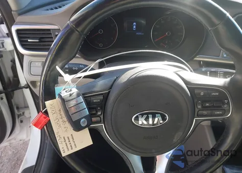 2016 Kia Optima Ex z USA, uszkodzony, nr VIN 5XXGU4L39GG031255